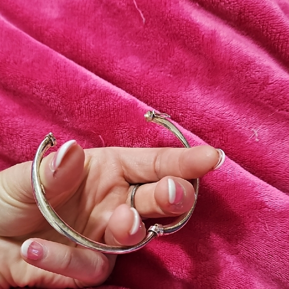 Elegant ** ITALIAN STERLING SILVER** Bangle Bracelet - Picture 4 of 6